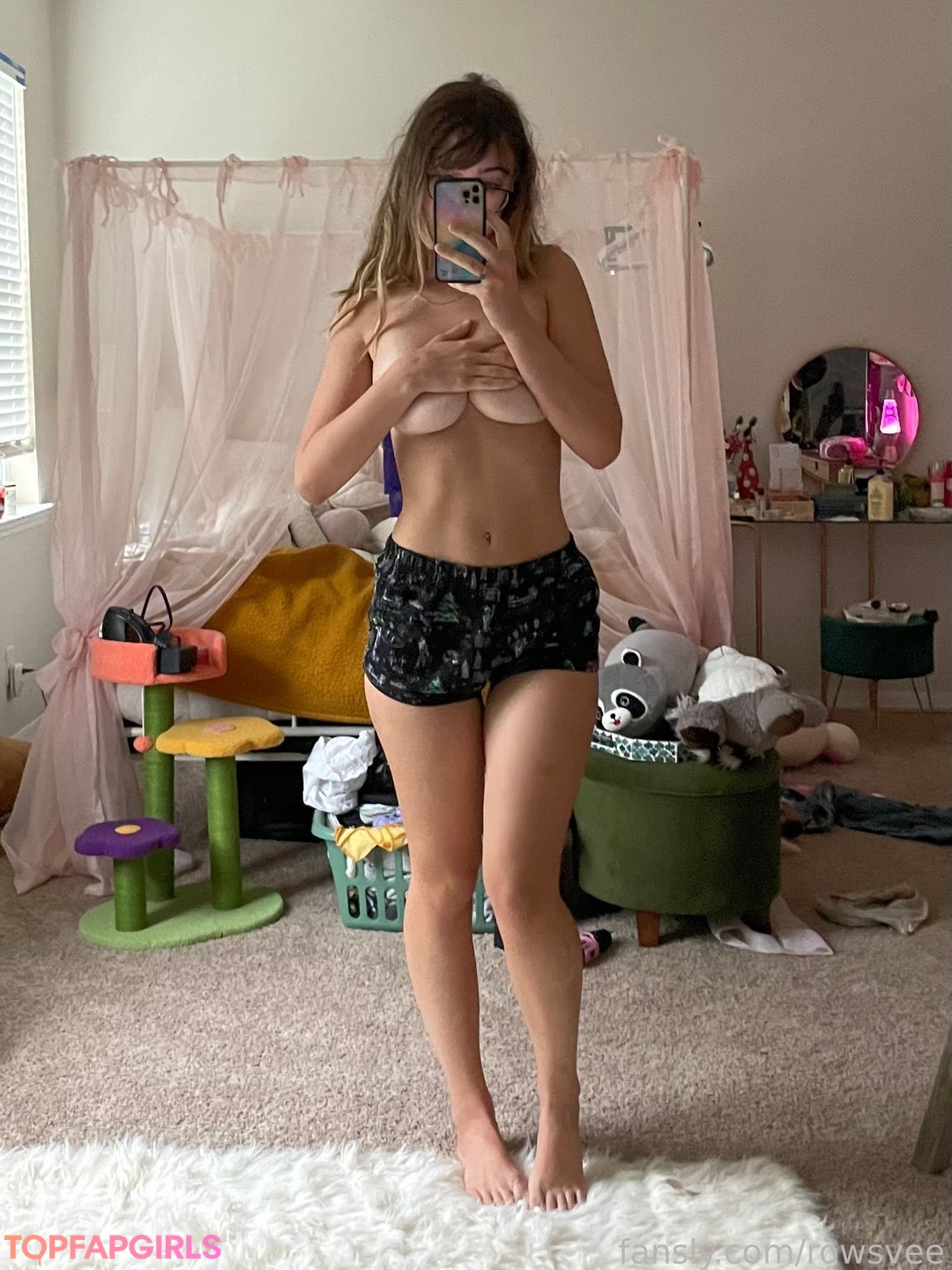 Nacktes geleaktes OnlyFans-Foto von Rowsvee #1117