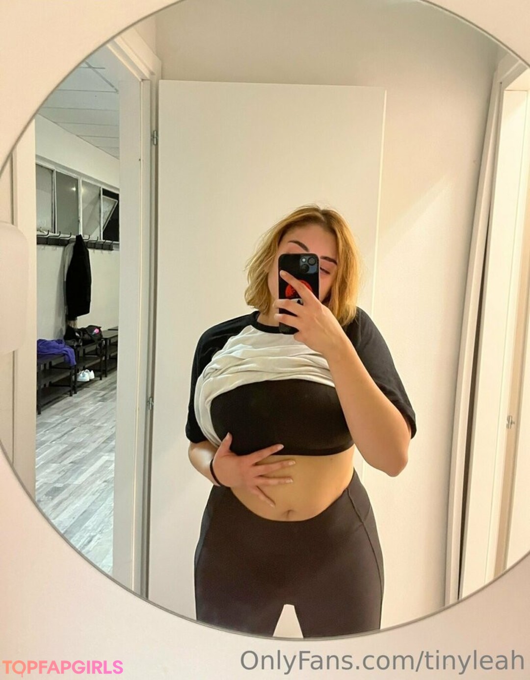 Nacktes geleaktes OnlyFans-Foto von Tinyleah #137
