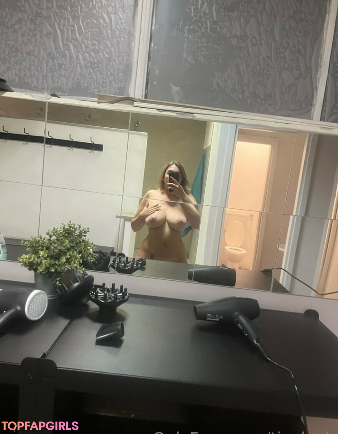 Nacktes geleaktes OnlyFans-Foto von Tinyleah #151