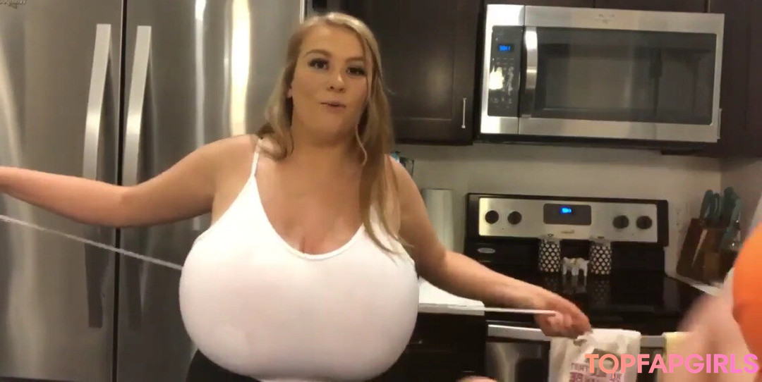 Nacktes geleaktes OnlyFans-Foto von Mal Malloy #458