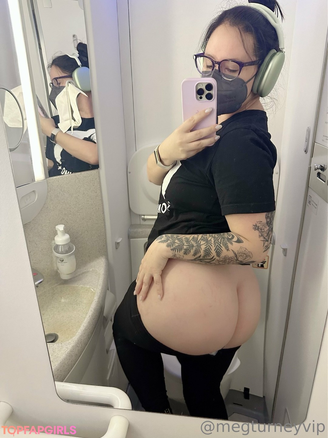 Nacktes geleaktes OnlyFans-Foto von Meg Turney #1807