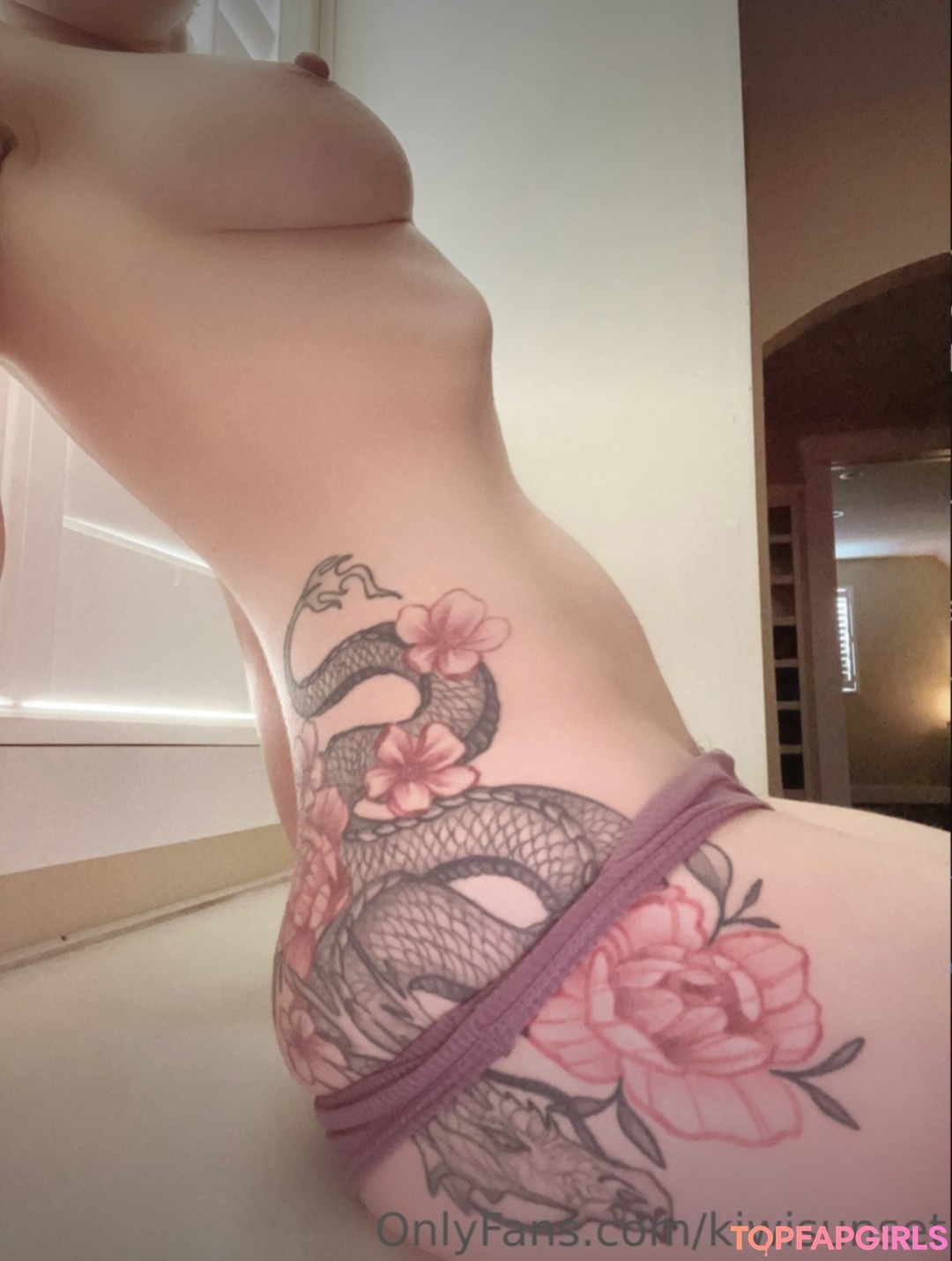 Nacktes geleaktes OnlyFans-Foto von Kiwi Sunset #359