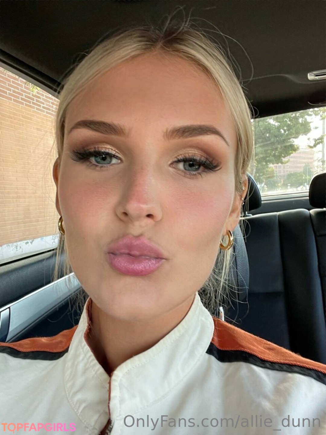 Nacktes geleaktes OnlyFans-Foto von Alliedunn #799