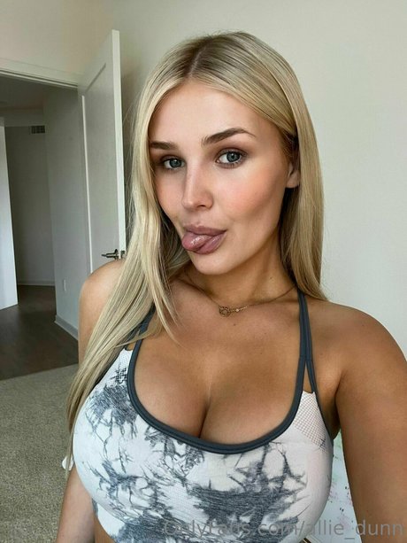 Allie_Dunn