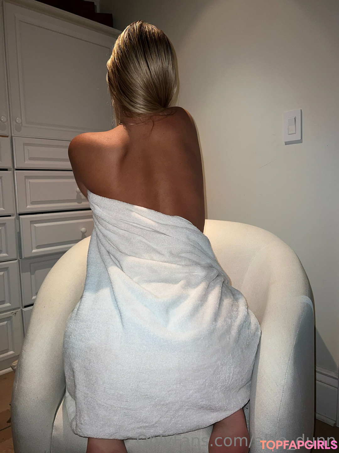 Nacktes geleaktes OnlyFans-Foto von Alliedunn #342