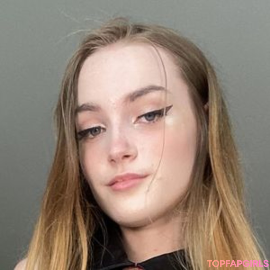 Nacktes geleaktes OnlyFans-Foto von Pyra Fae #633