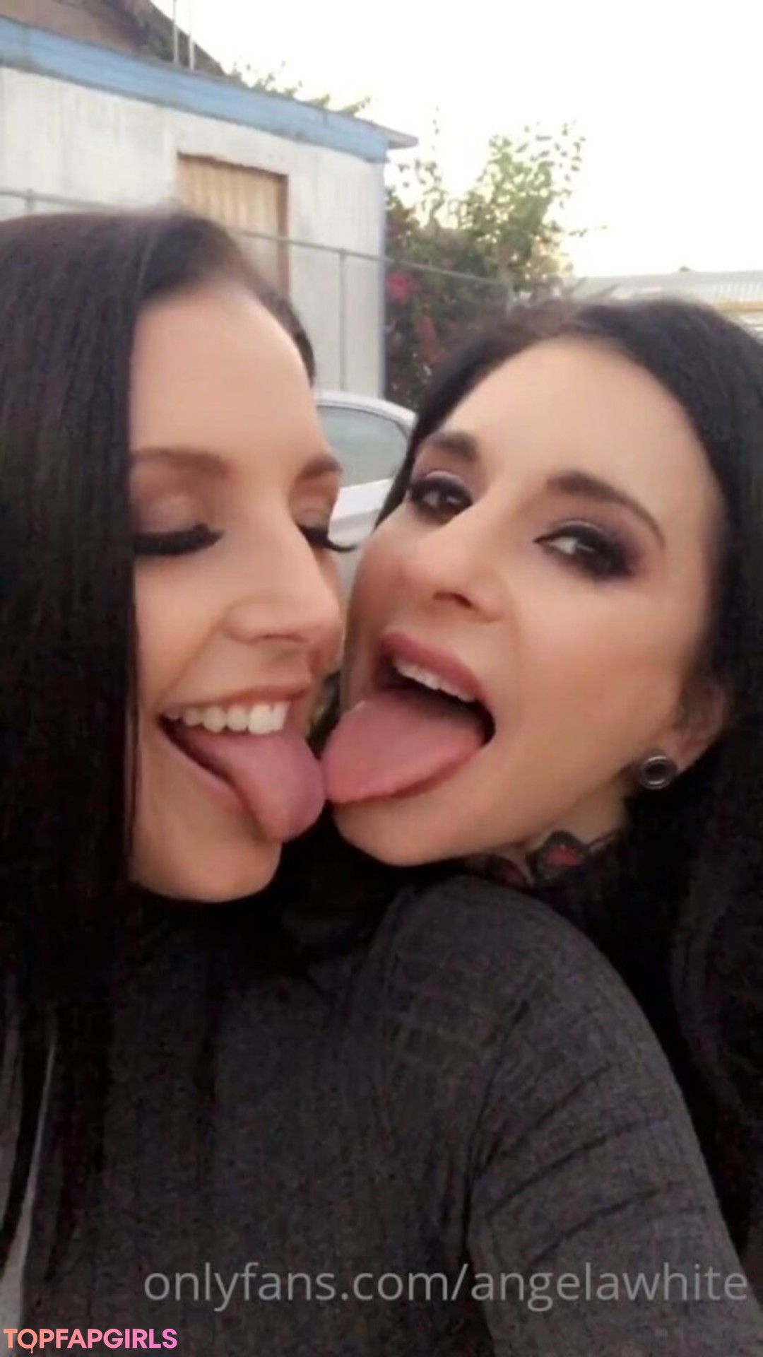 Nacktes geleaktes OnlyFans-Foto von Angela White #296