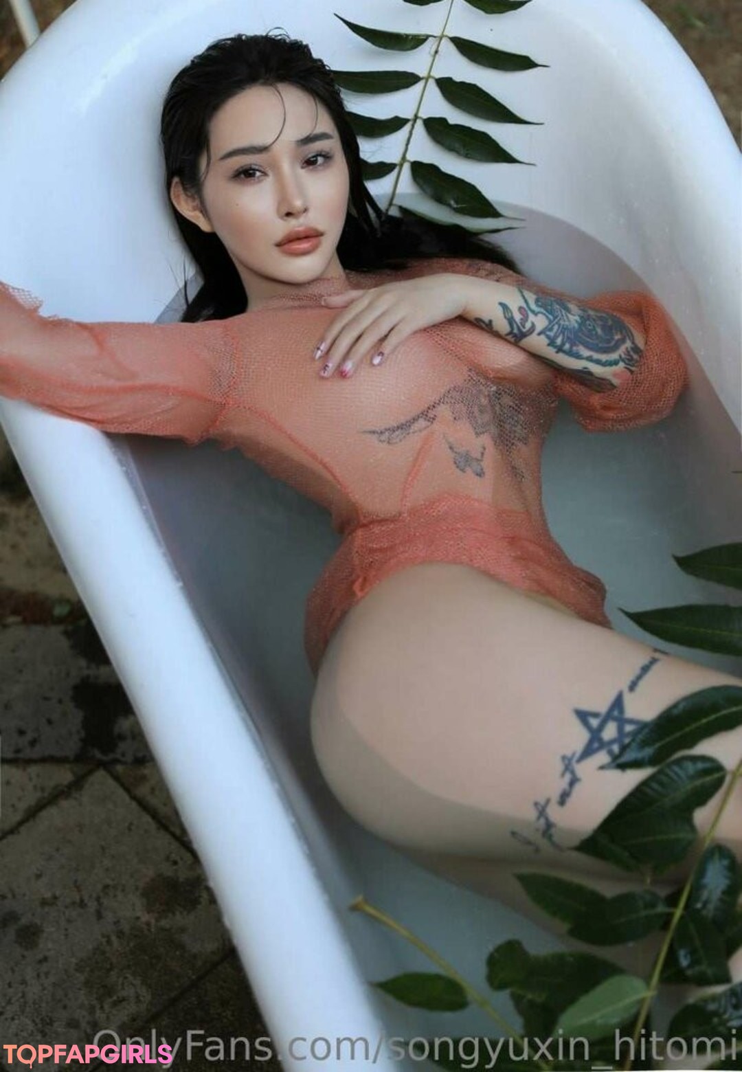 Nacktes geleaktes OnlyFans-Foto von Hitomi Songyuxin #599