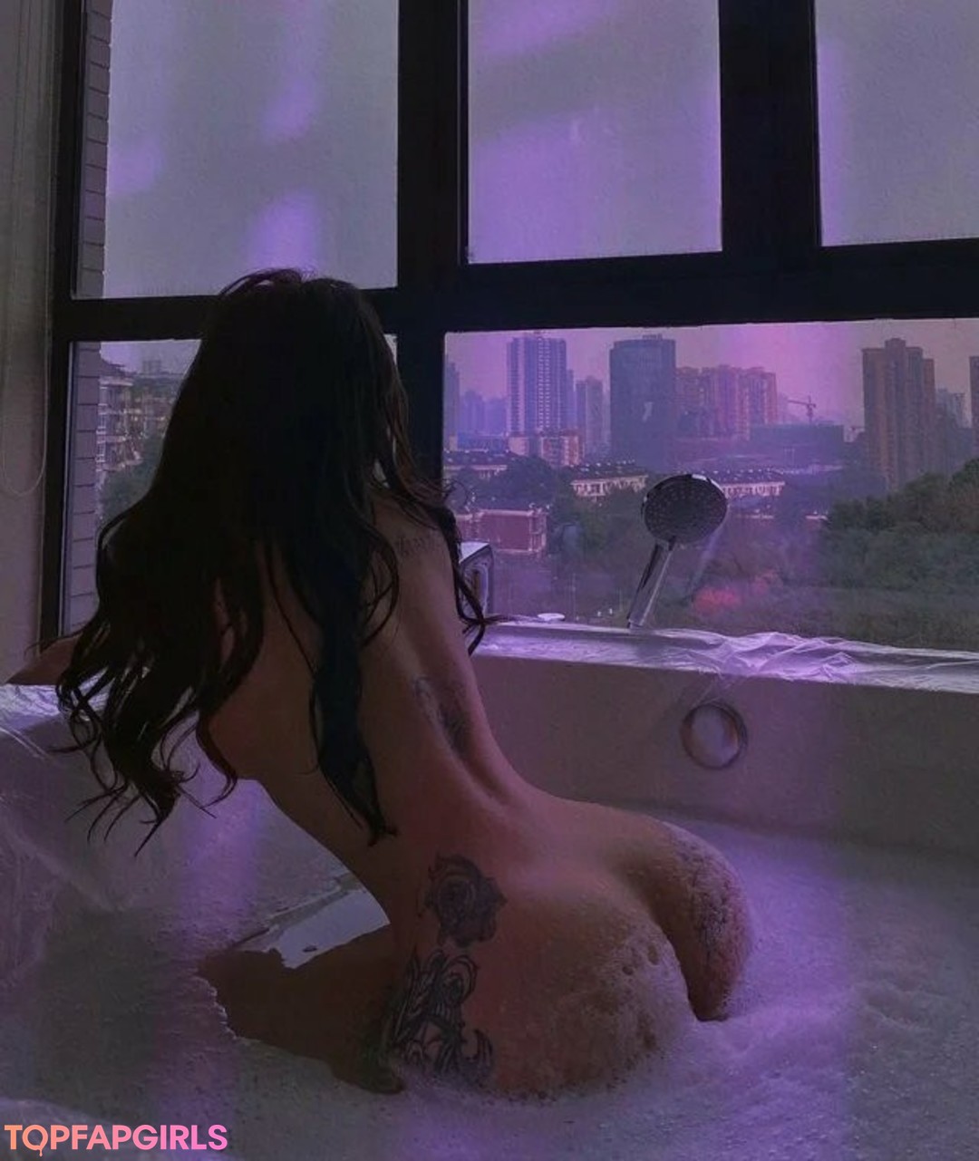 Nacktes geleaktes OnlyFans-Foto von Hitomi Songyuxin #678