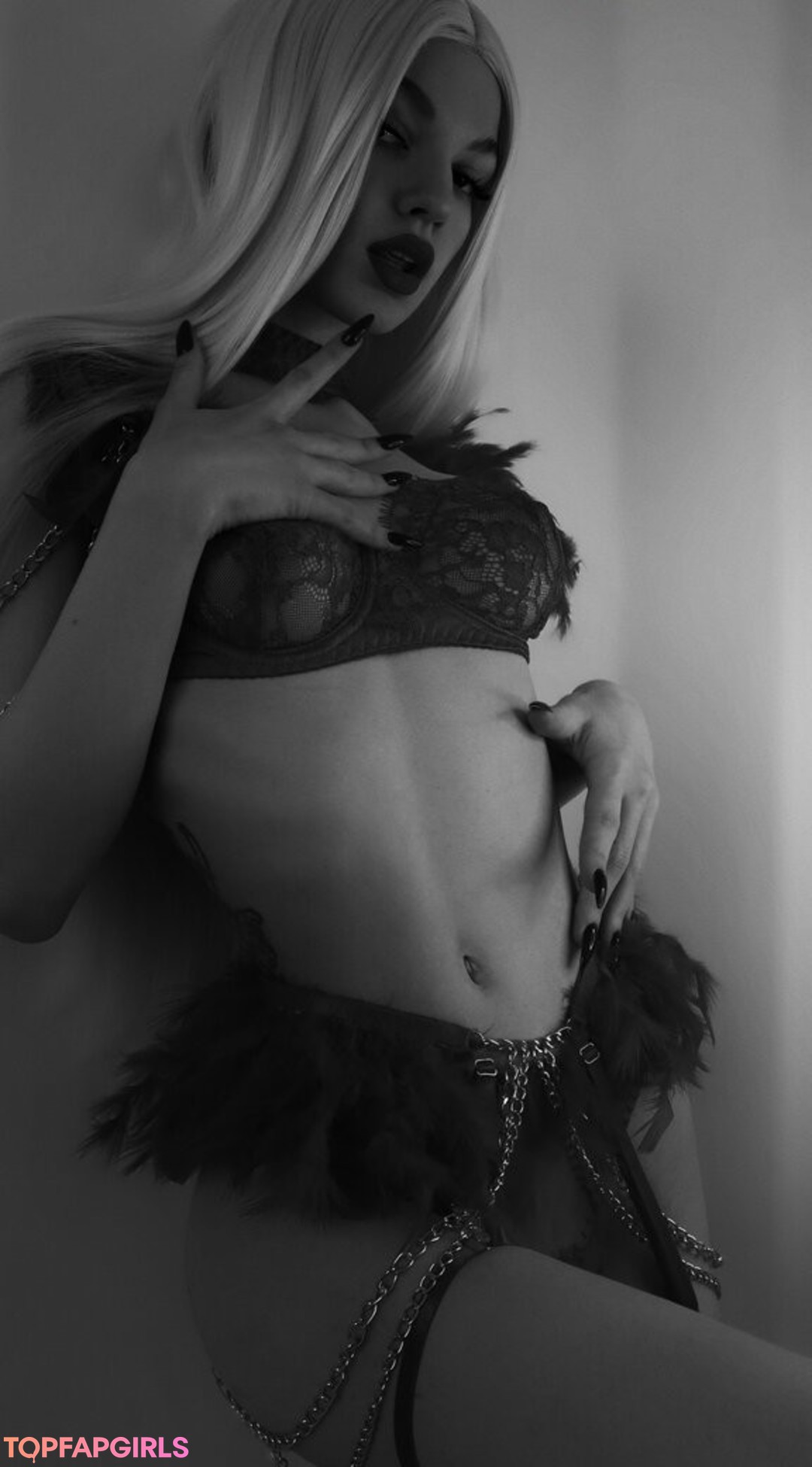 Nacktes geleaktes OnlyFans-Foto von Soly Asmr #1406
