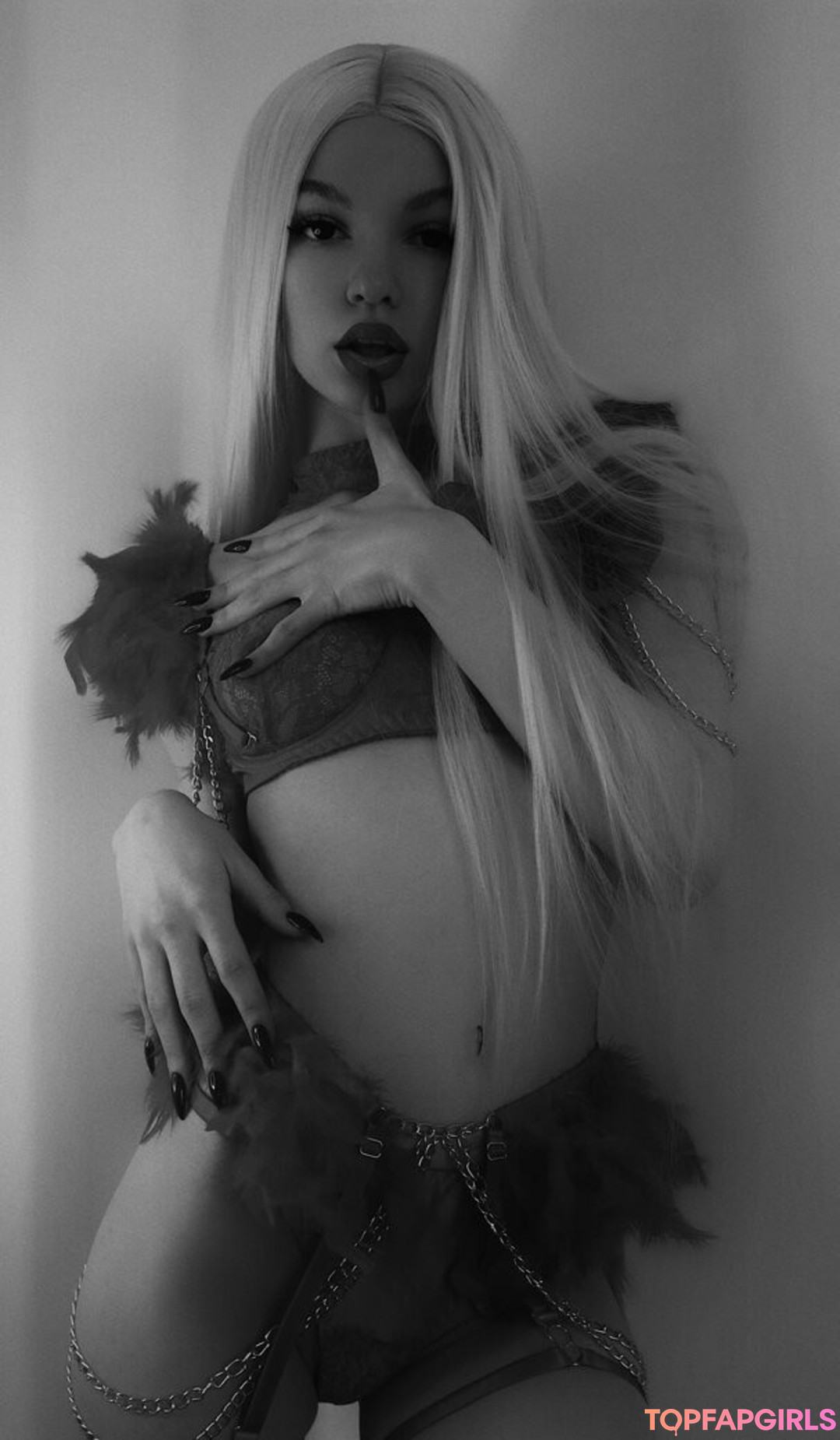 Nacktes geleaktes OnlyFans-Foto von Soly Asmr #1414