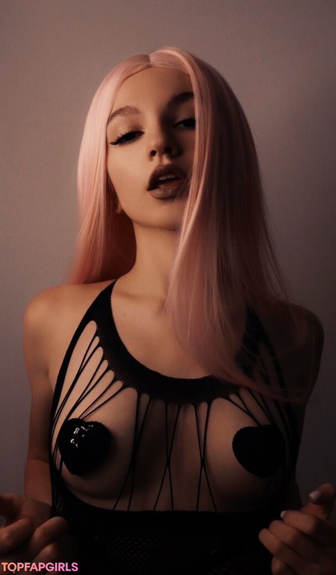 Nacktes geleaktes OnlyFans-Foto von Soly Asmr #1684