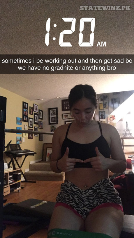 Nacktes geleaktes OnlyFans-Foto von Eliza Chau