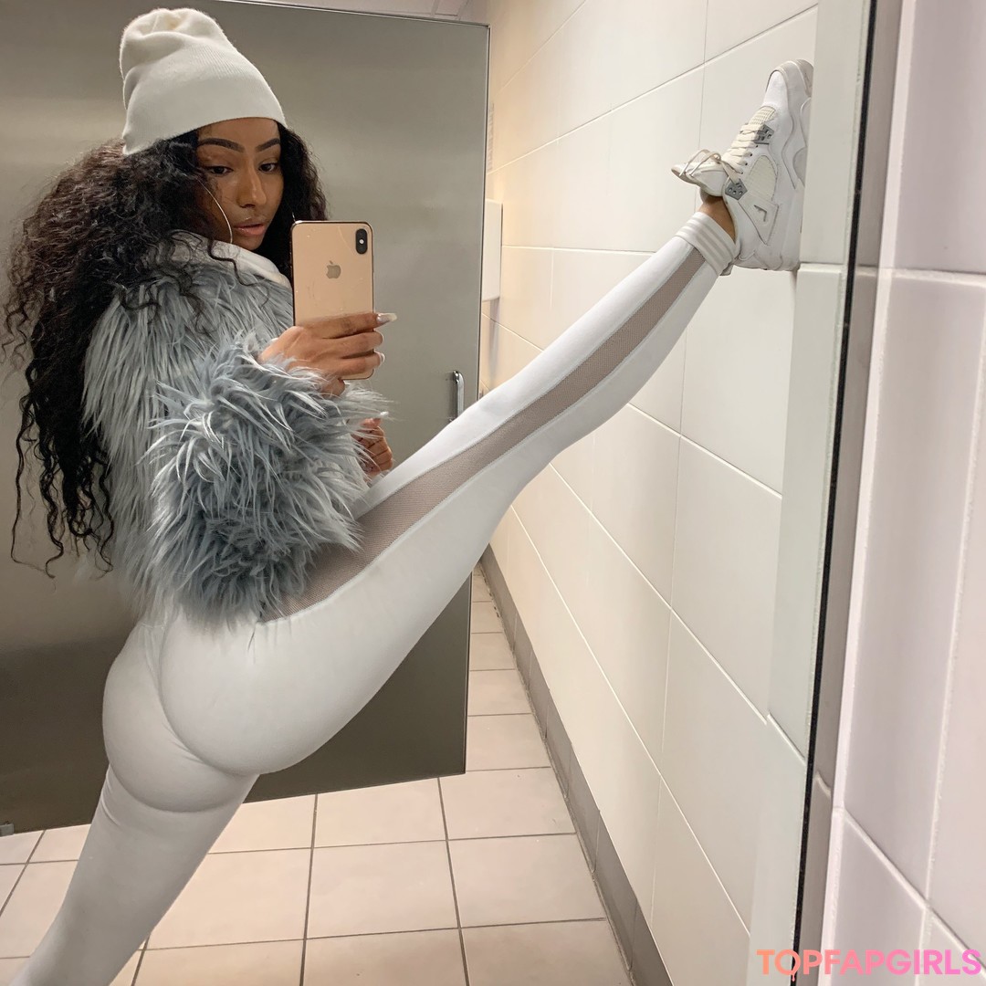 Nacktes geleaktes OnlyFans-Foto von Rubixrose #148