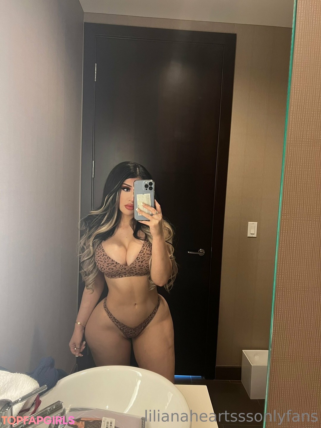 Nacktes geleaktes OnlyFans-Foto von Lilianaheartsss #594