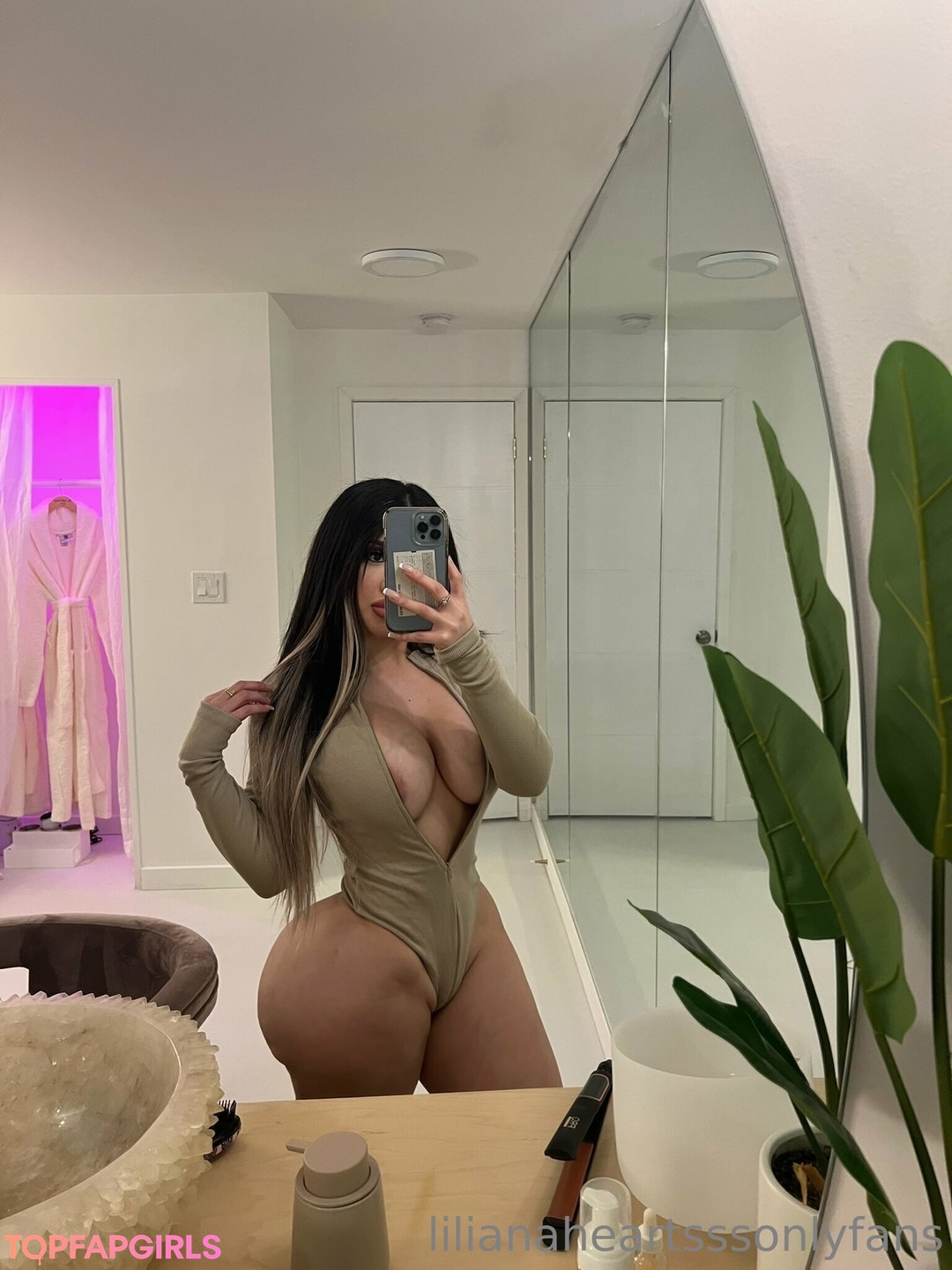 Nacktes geleaktes OnlyFans-Foto von Lilianaheartsss #498