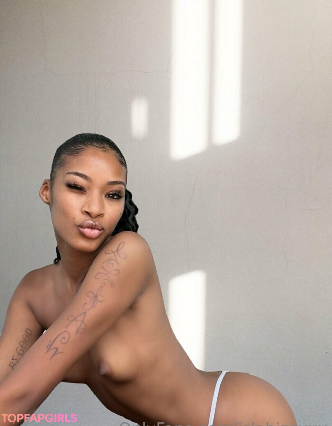 Nacktes geleaktes OnlyFans-Foto von Isla Biza #895