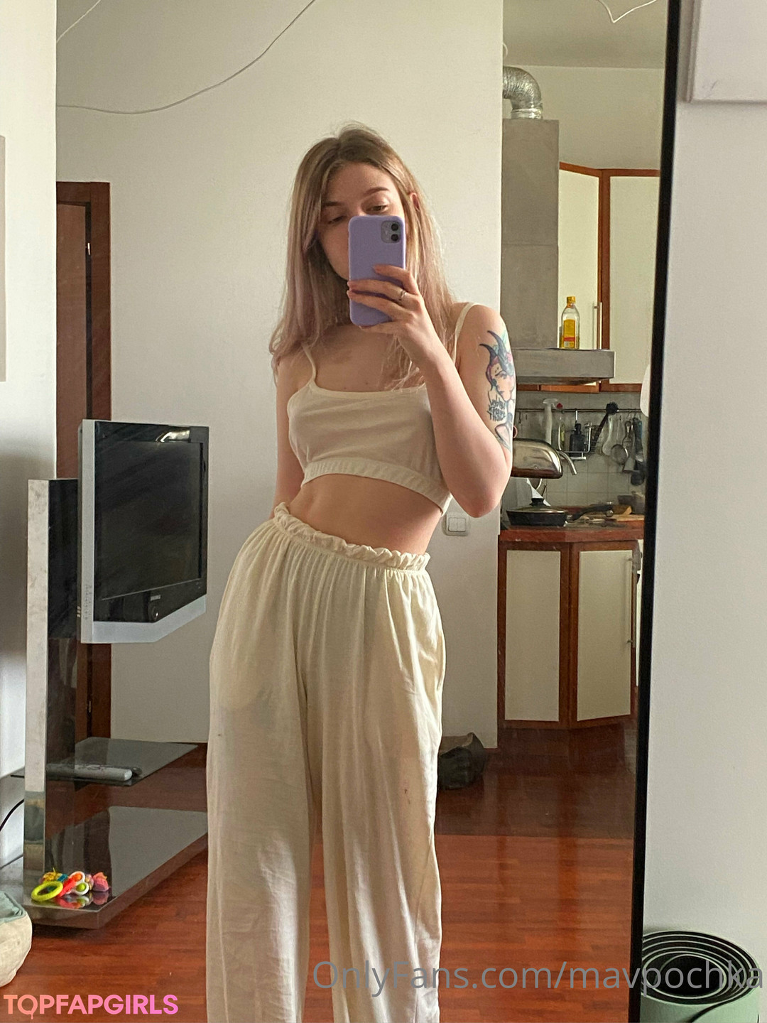 Nacktes geleaktes OnlyFans-Foto von Mavpochka #217