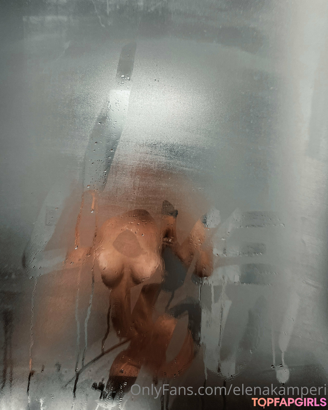Nacktes geleaktes OnlyFans-Foto von Elena Kamperi #112