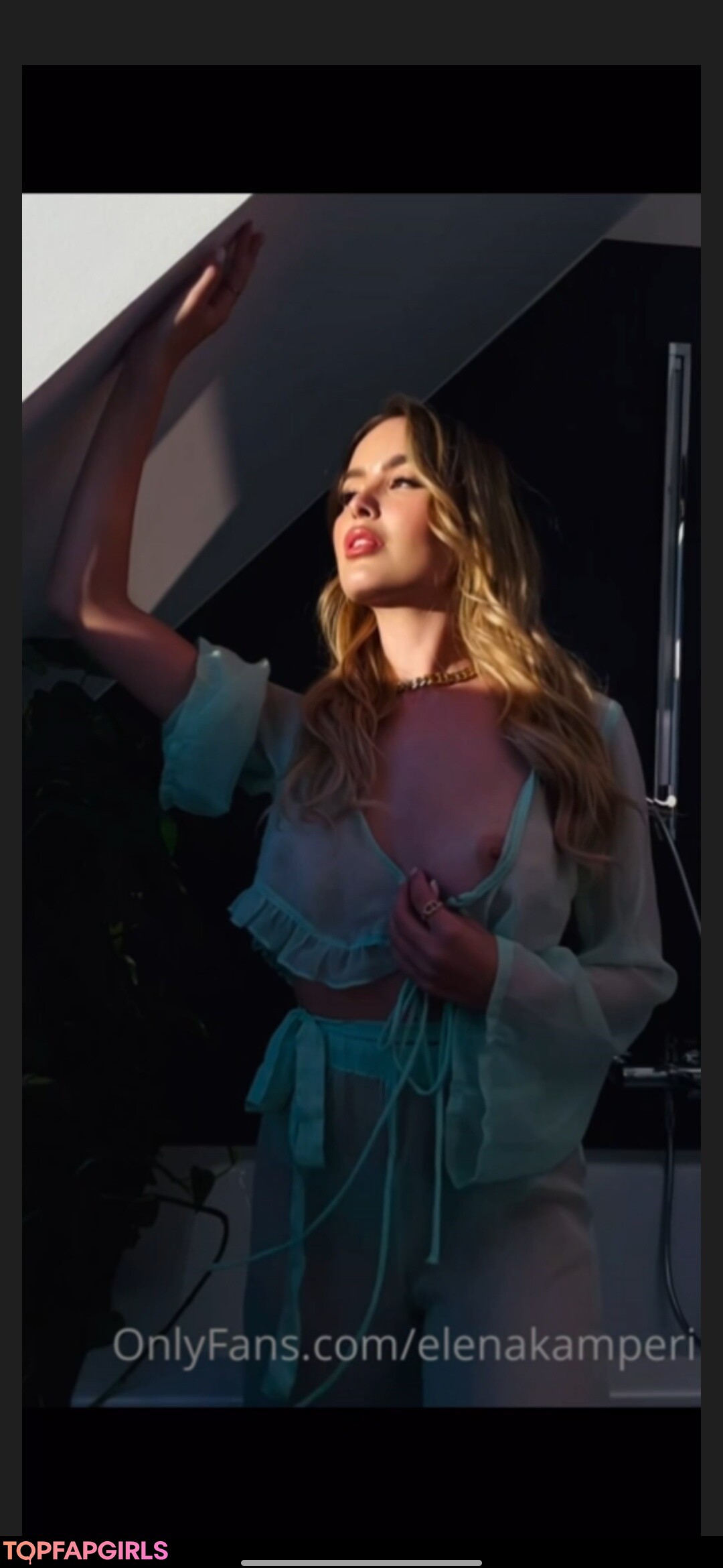 Nacktes geleaktes OnlyFans-Foto von Elena Kamperi #139