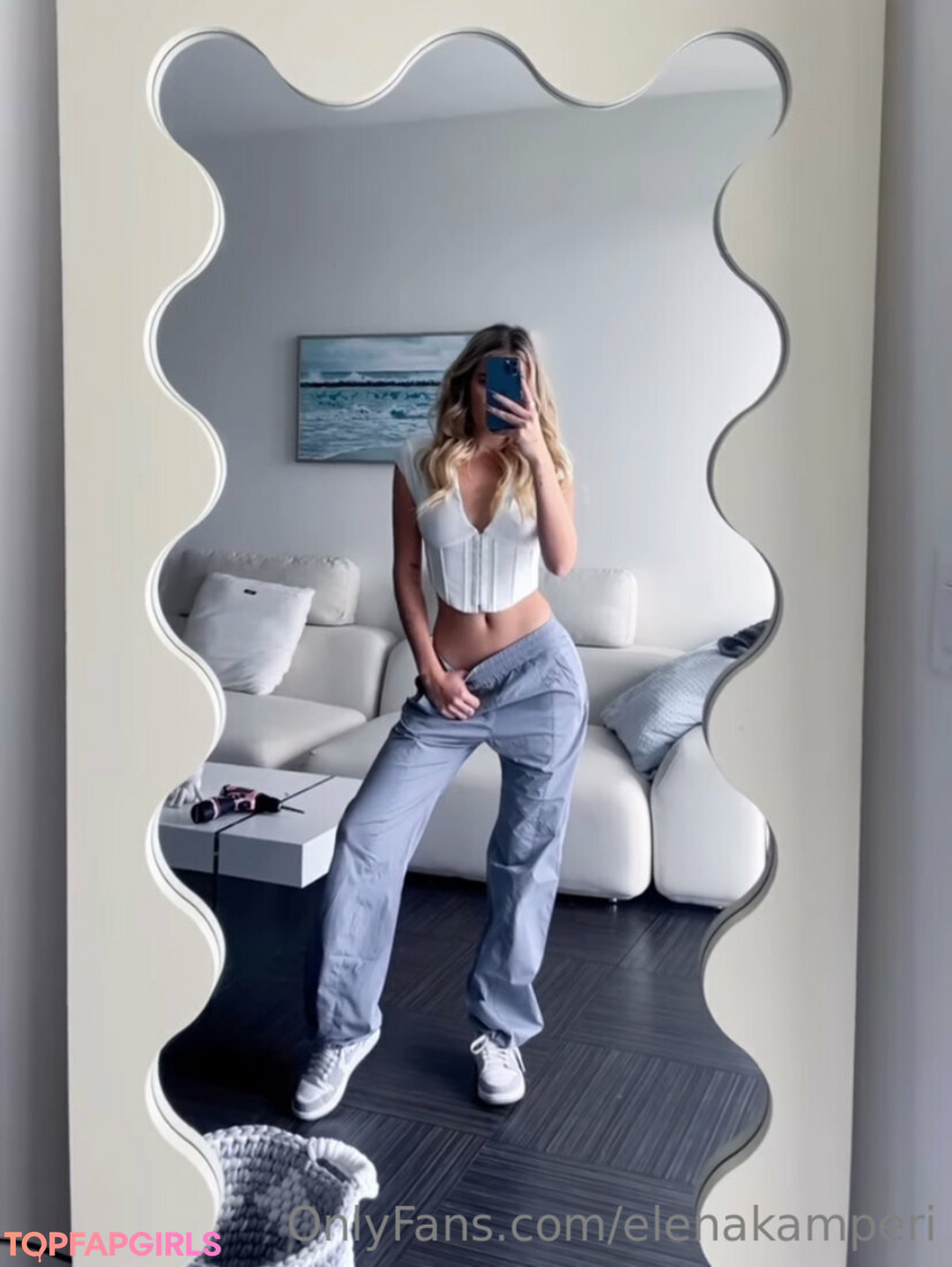 Nacktes geleaktes OnlyFans-Foto von Elena Kamperi #254