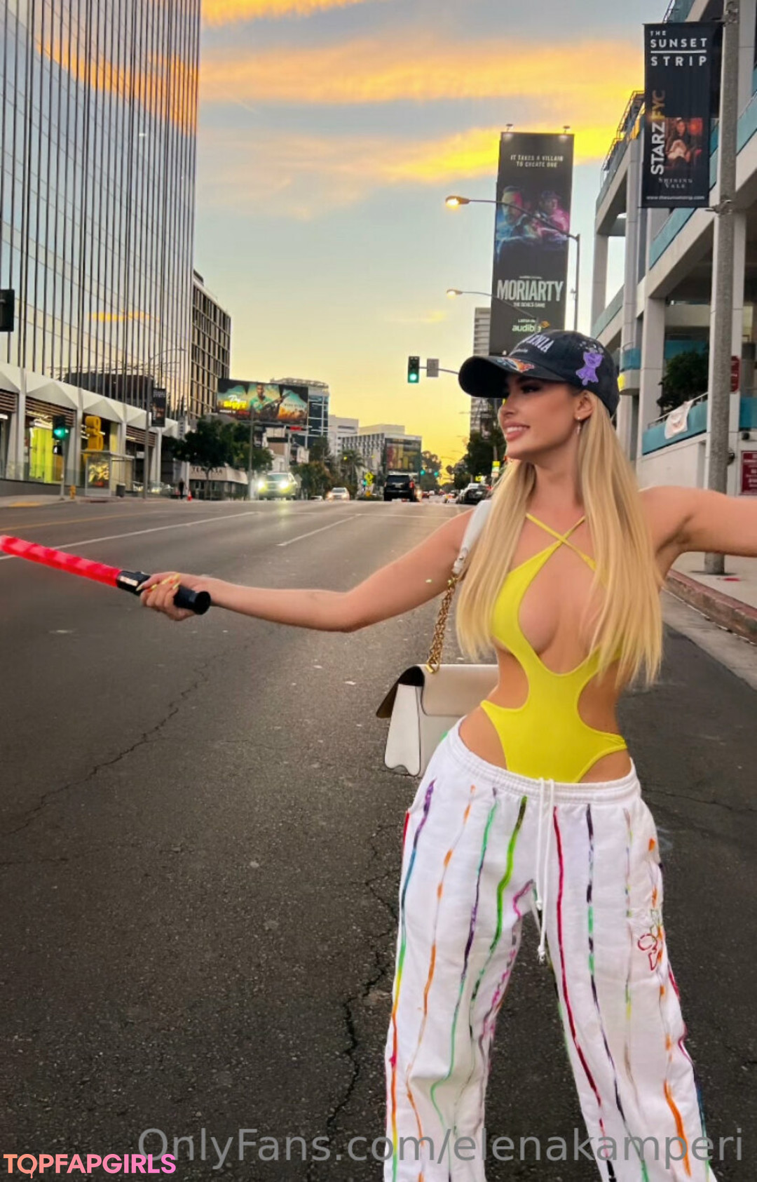 Nacktes geleaktes OnlyFans-Foto von Elena Kamperi #265