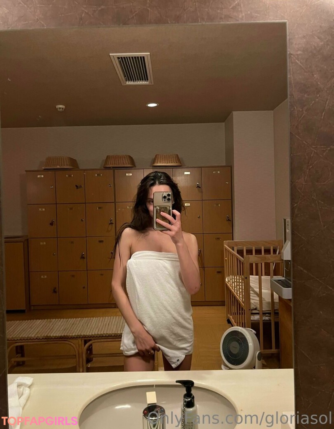 Nacktes geleaktes OnlyFans-Foto von Gloria Sol #2777