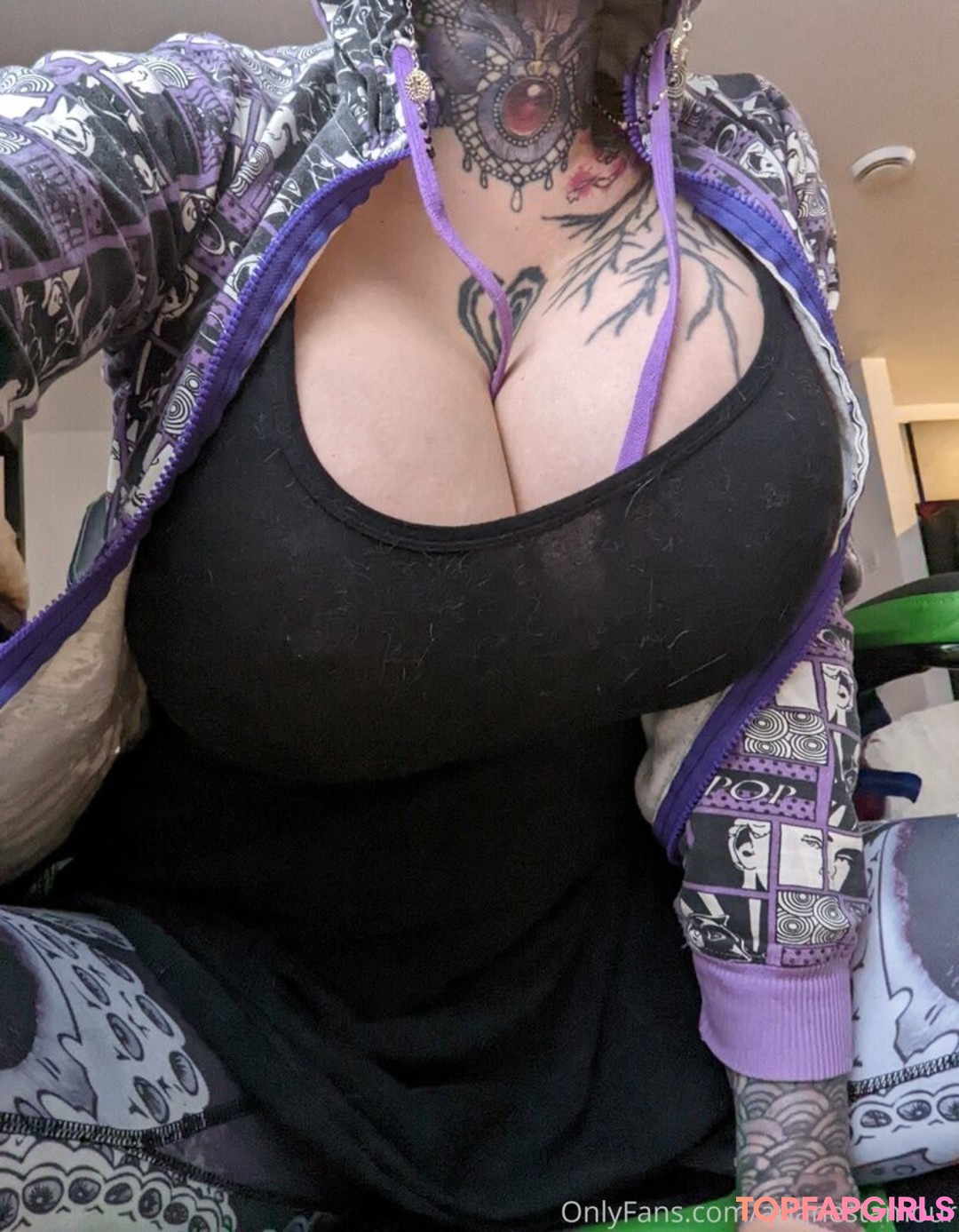 Nacktes geleaktes OnlyFans-Foto von Ariane Saint Amour #1485