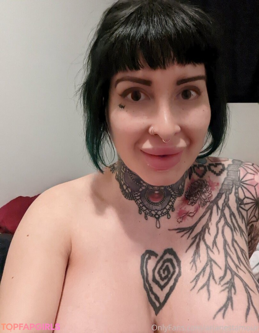 Nacktes geleaktes OnlyFans-Foto von Ariane Saint Amour #1503