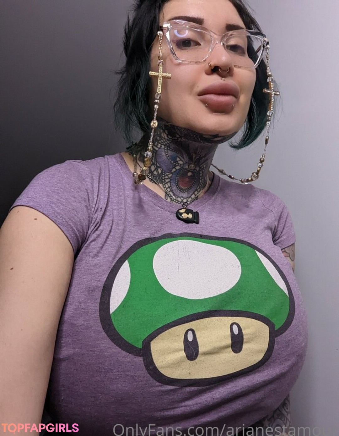 Nacktes geleaktes OnlyFans-Foto von Ariane Saint Amour #1707