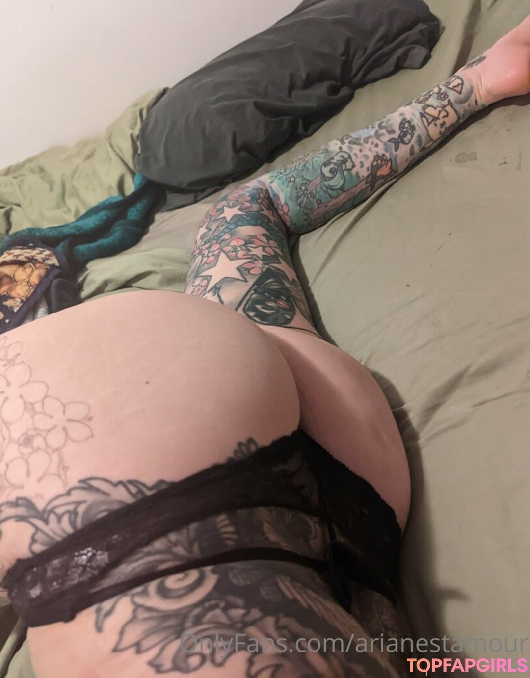 Nacktes geleaktes OnlyFans-Foto von Ariane Saint Amour #2177