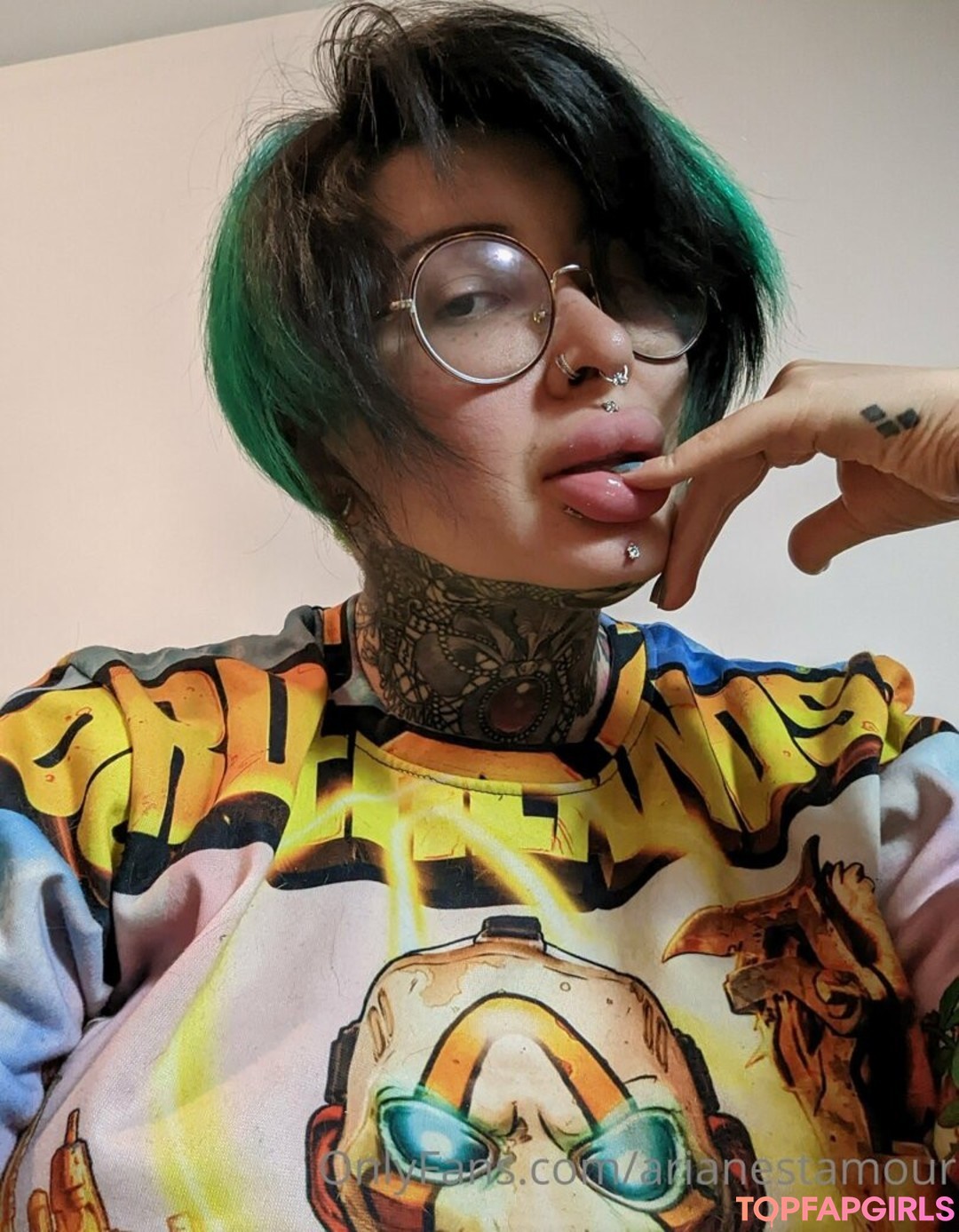 Nacktes geleaktes OnlyFans-Foto von Ariane Saint Amour #2235
