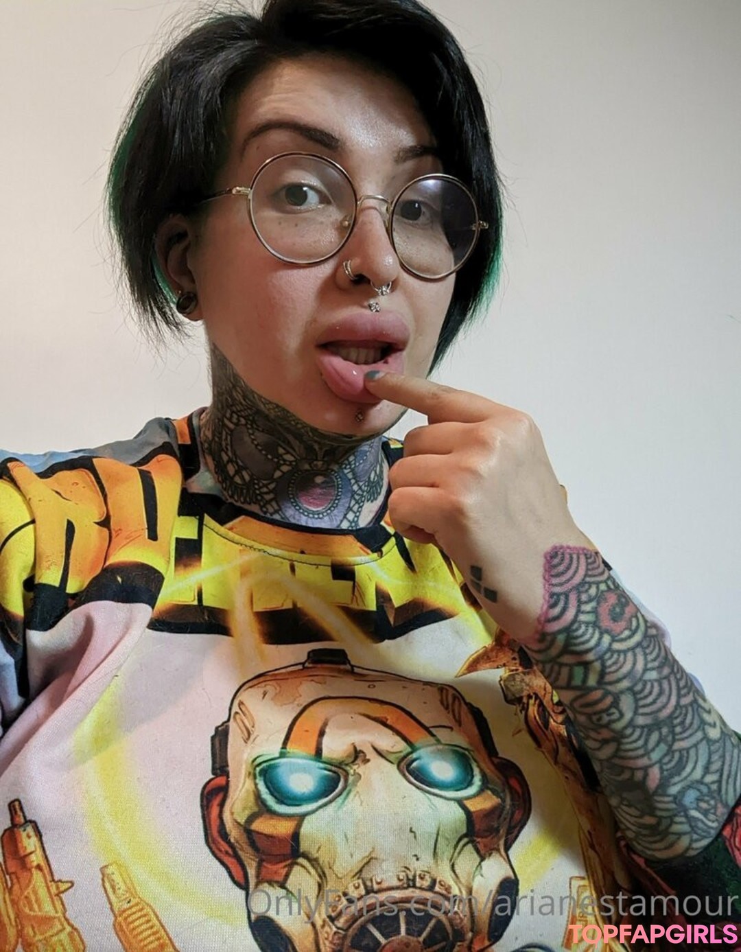Nacktes geleaktes OnlyFans-Foto von Ariane Saint Amour #2237