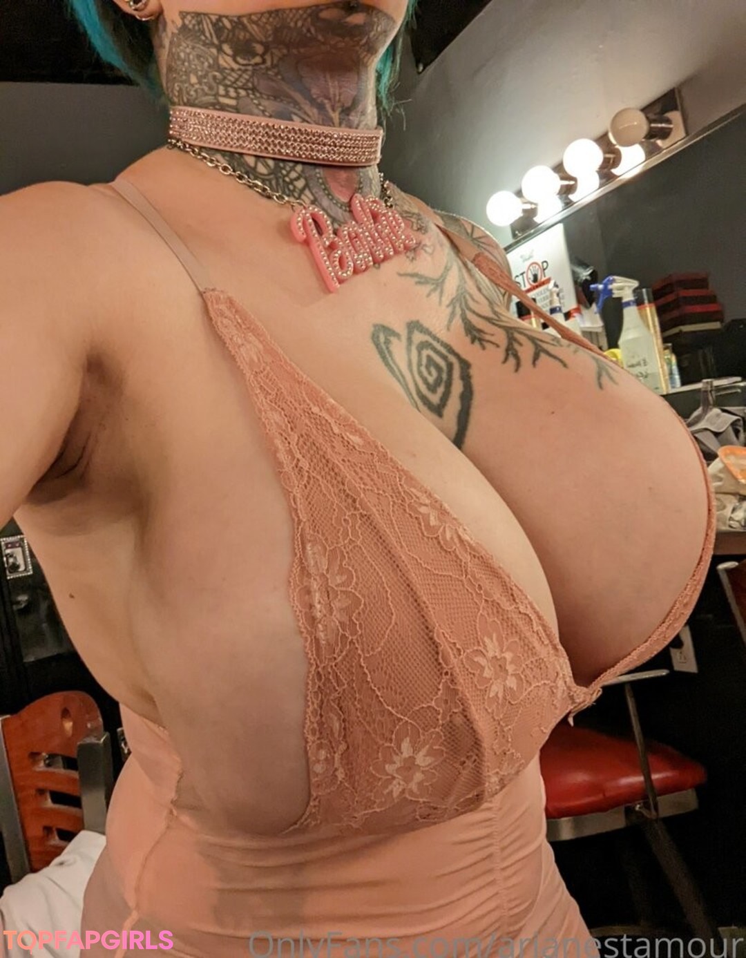 Nacktes geleaktes OnlyFans-Foto von Ariane Saint Amour #2265