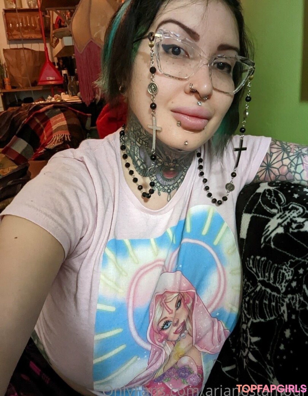 Nacktes geleaktes OnlyFans-Foto von Ariane Saint Amour #2341