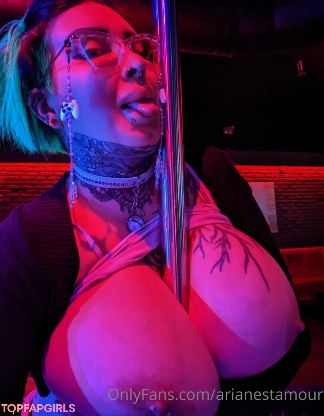 Nacktes geleaktes OnlyFans-Foto von Ariane Saint Amour #2460