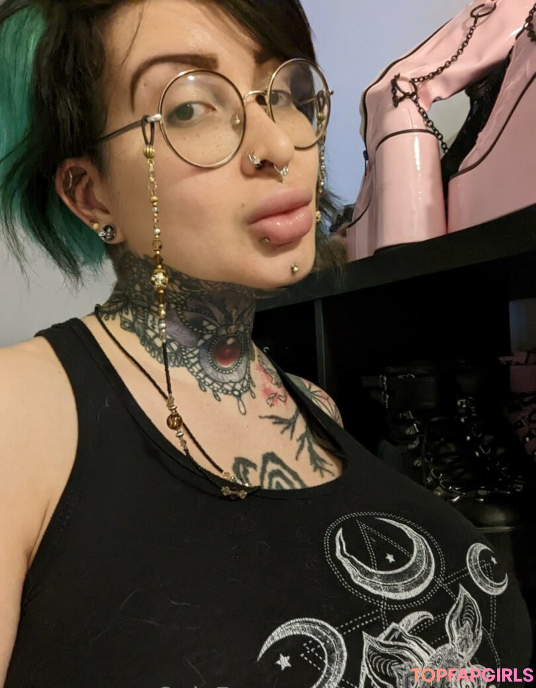 Nacktes geleaktes OnlyFans-Foto von Ariane Saint Amour #2534