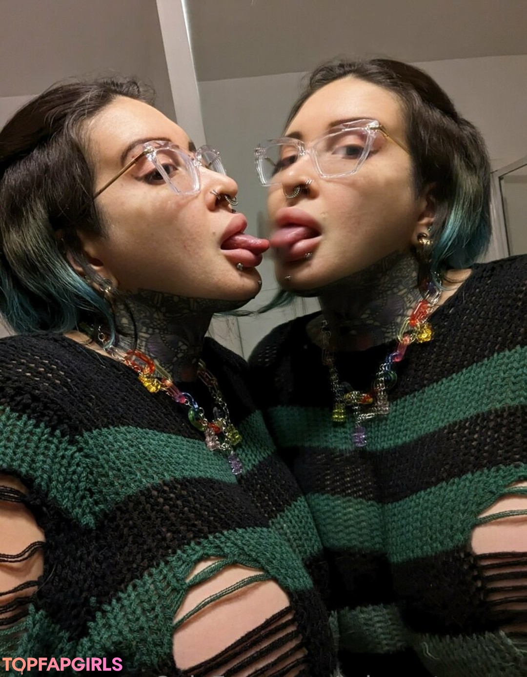 Nacktes geleaktes OnlyFans-Foto von Ariane Saint Amour #2844