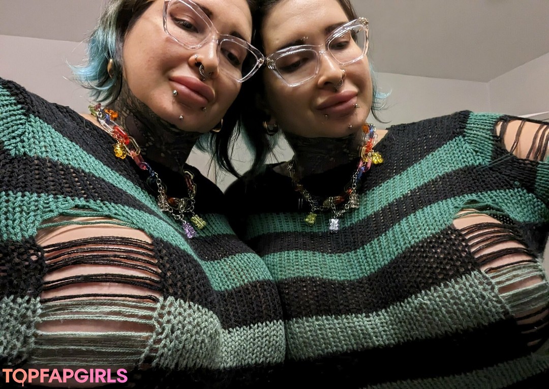 Nacktes geleaktes OnlyFans-Foto von Ariane Saint Amour #2850