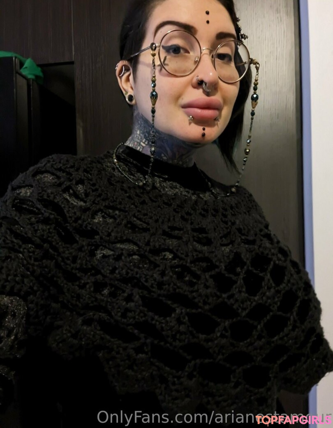 Nacktes geleaktes OnlyFans-Foto von Ariane Saint Amour #2887