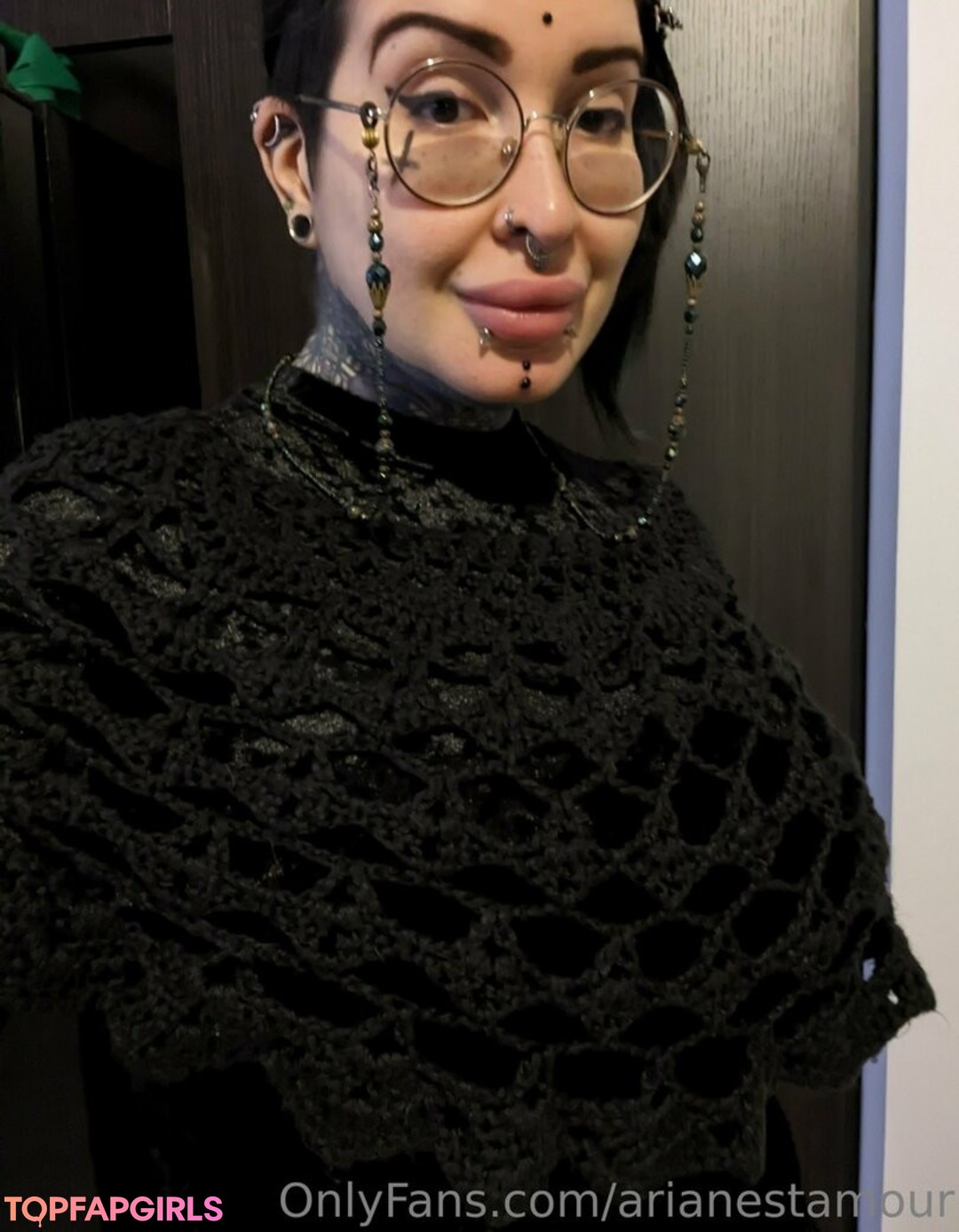 Nacktes geleaktes OnlyFans-Foto von Ariane Saint Amour #2890