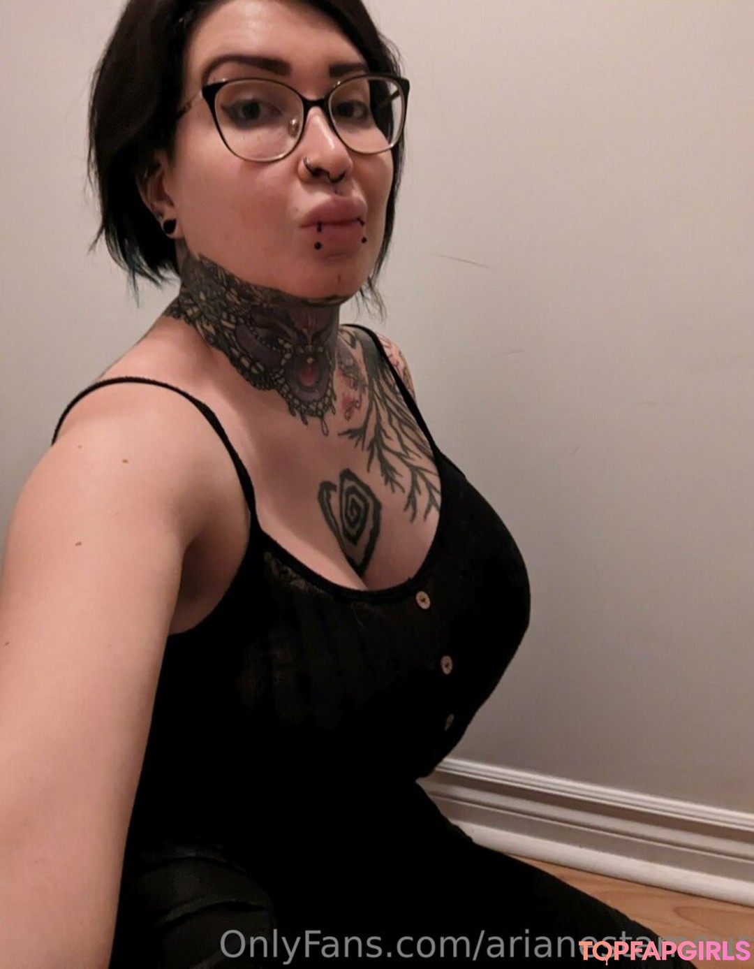 Nacktes geleaktes OnlyFans-Foto von Ariane Saint Amour #2922