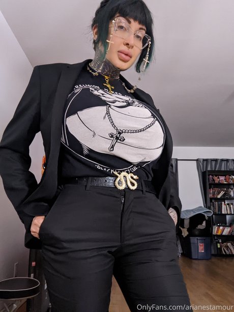 Ariane Saint Amour