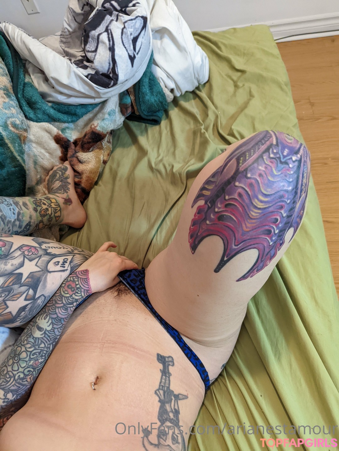 Nacktes geleaktes OnlyFans-Foto von Ariane Saint Amour #973