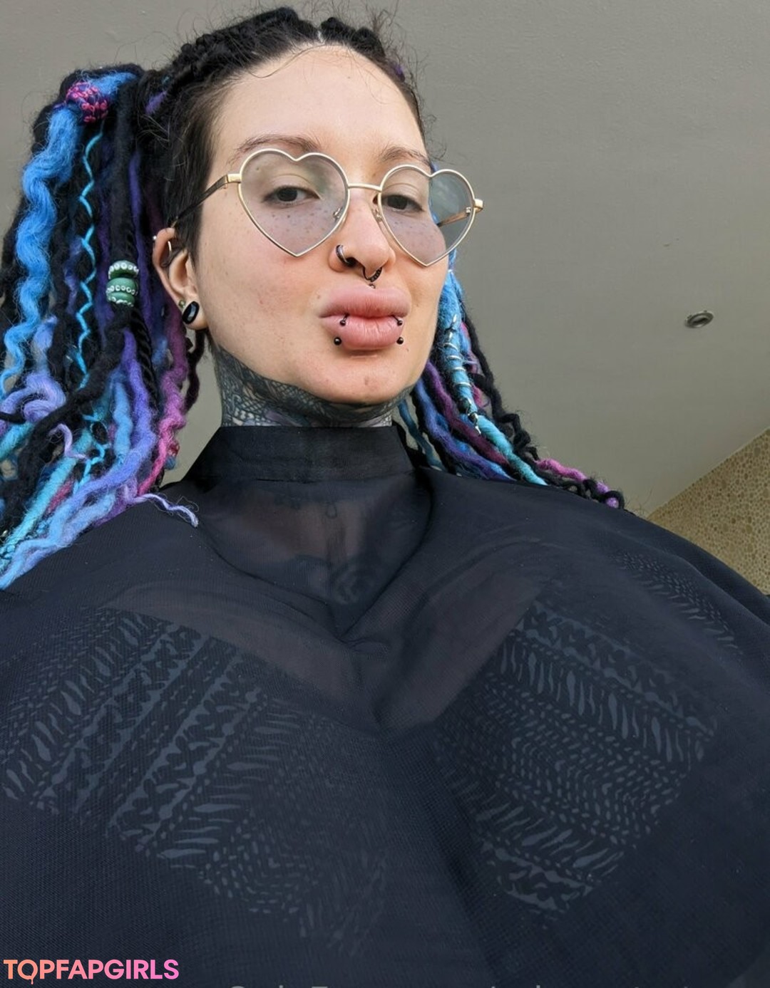 Nacktes geleaktes OnlyFans-Foto von Ariane Saint Amour #3053