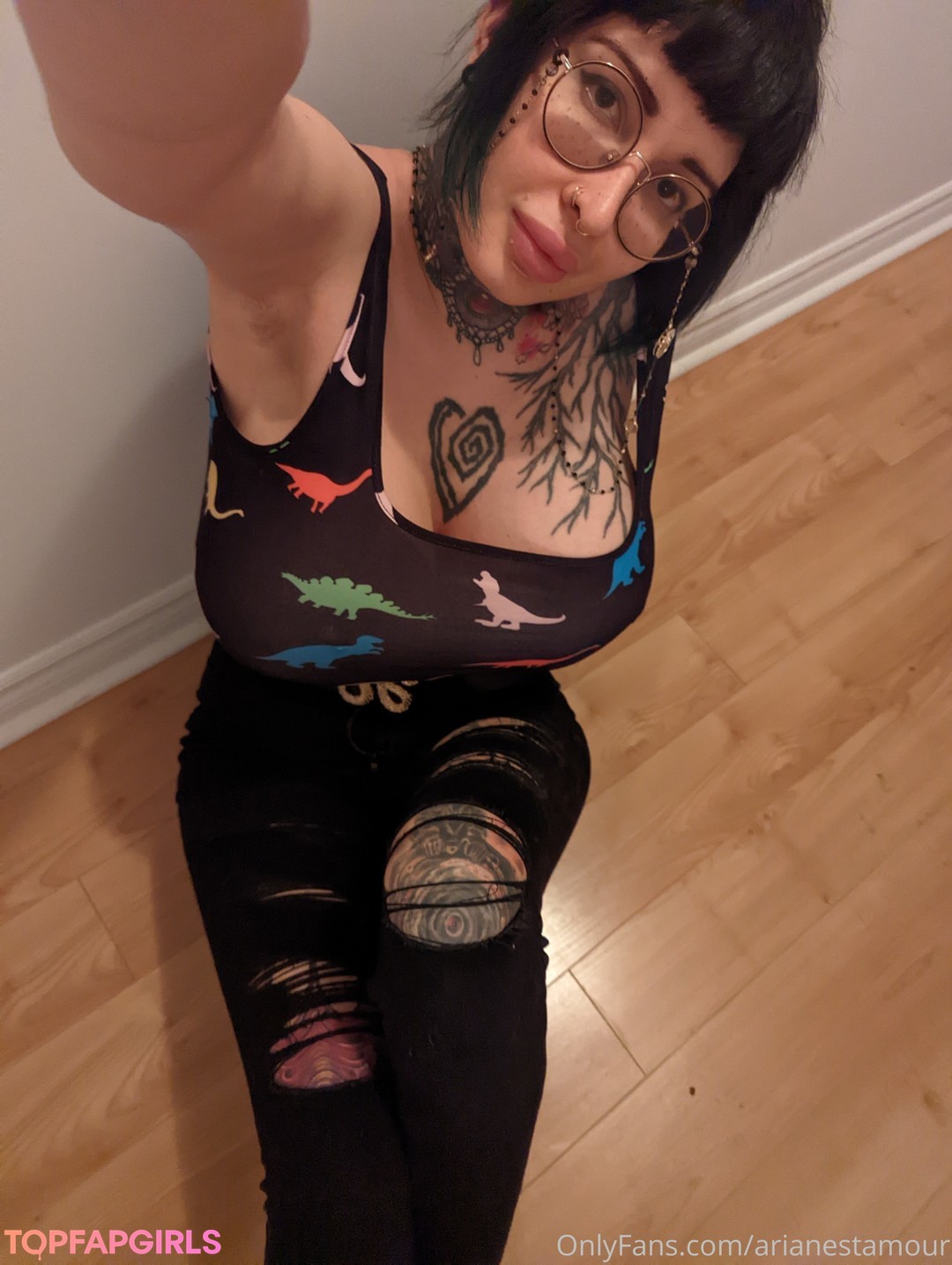 Nacktes geleaktes OnlyFans-Foto von Ariane Saint Amour #1003