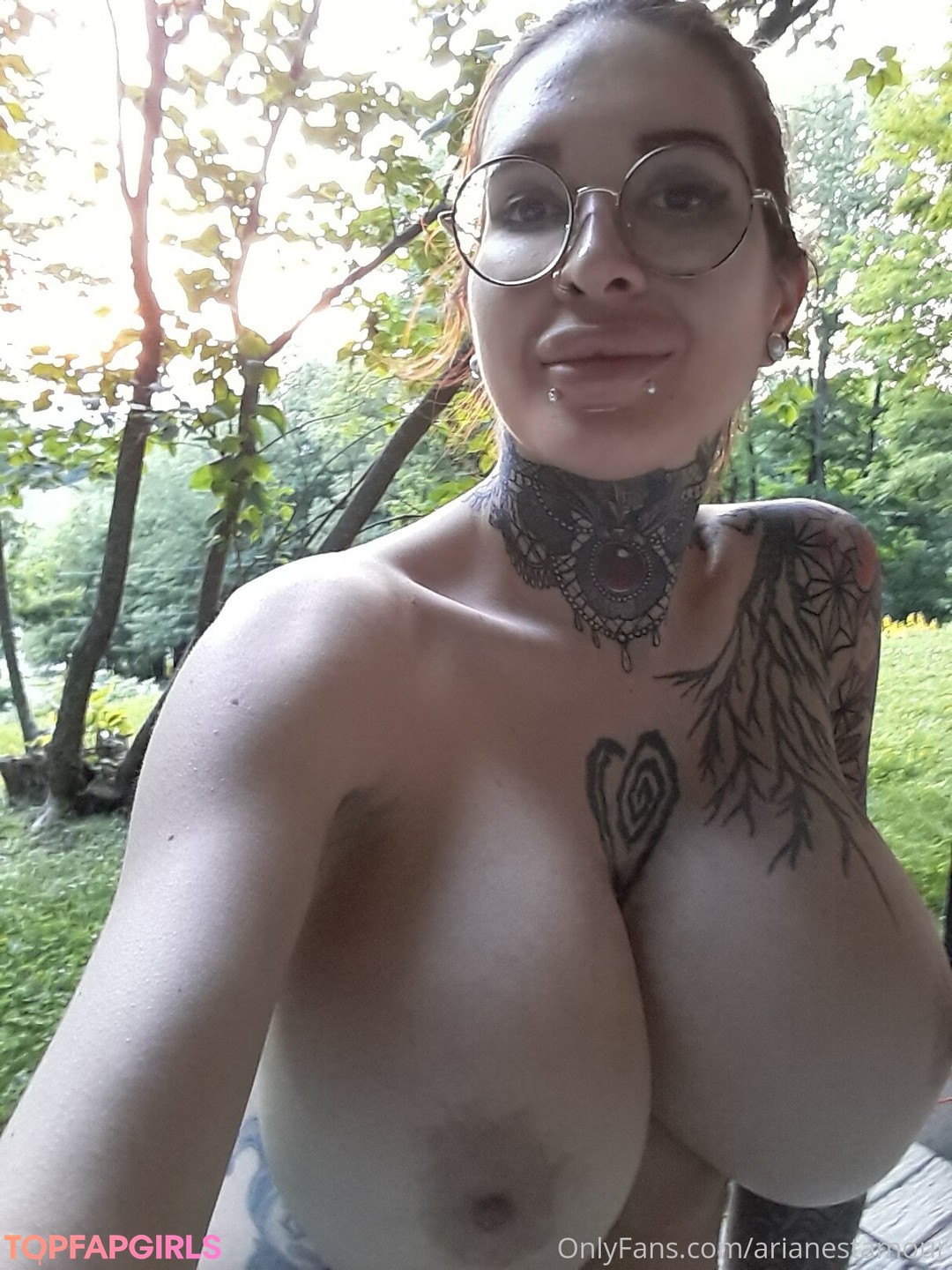 Nacktes geleaktes OnlyFans-Foto von Ariane Saint Amour #1134