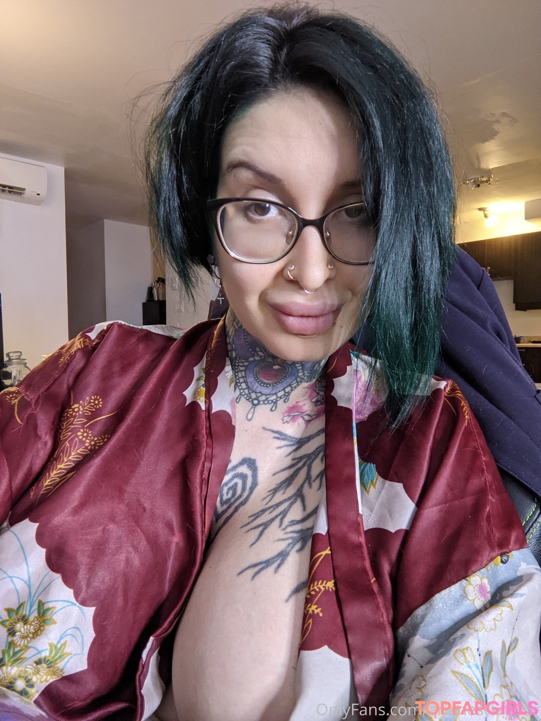 Nacktes geleaktes OnlyFans-Foto von Ariane Saint Amour #478
