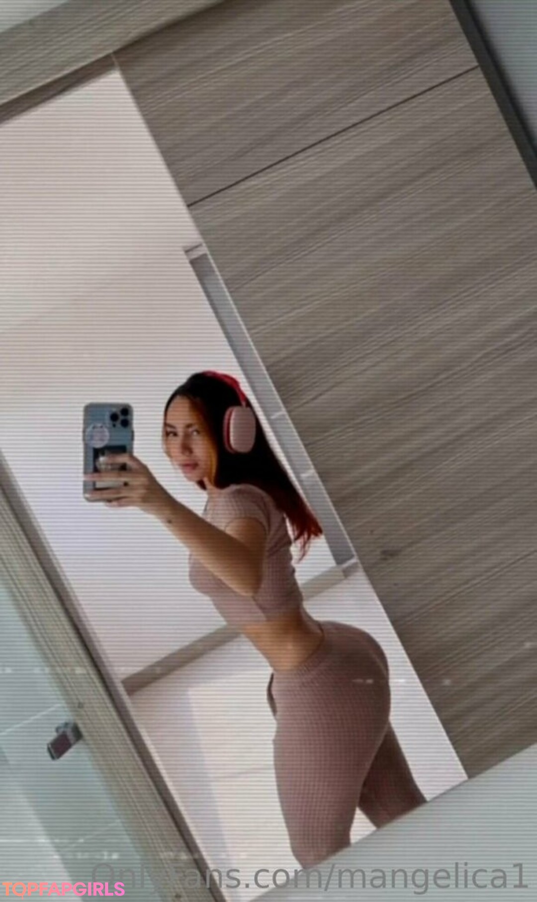 Nacktes geleaktes OnlyFans-Foto von Cute Molly18 #45