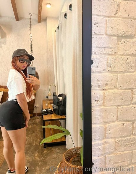 Cute Molly18